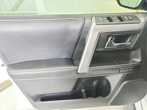 Used 2019 Toyota 4Runner Limited AWD/4WD image 35