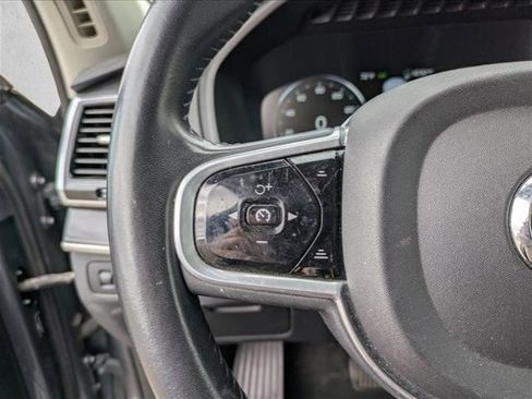 Used 2018 Volvo XC90 T6 Momentum w/ Convenience Package image 13