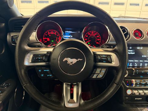 Used 2017 Ford Mustang GT Premium w/ GT Performance Package RWD image 17