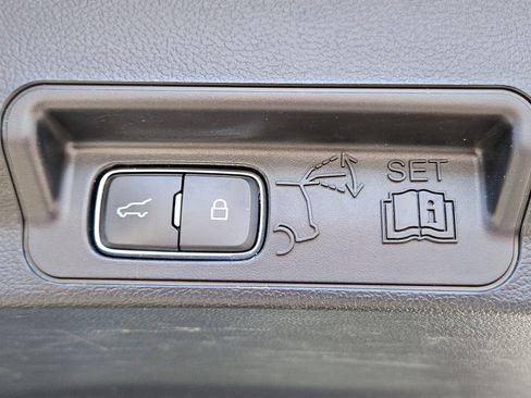 Certified 2023 Ford Explorer XLT w/ Equipment Group 202A image 32