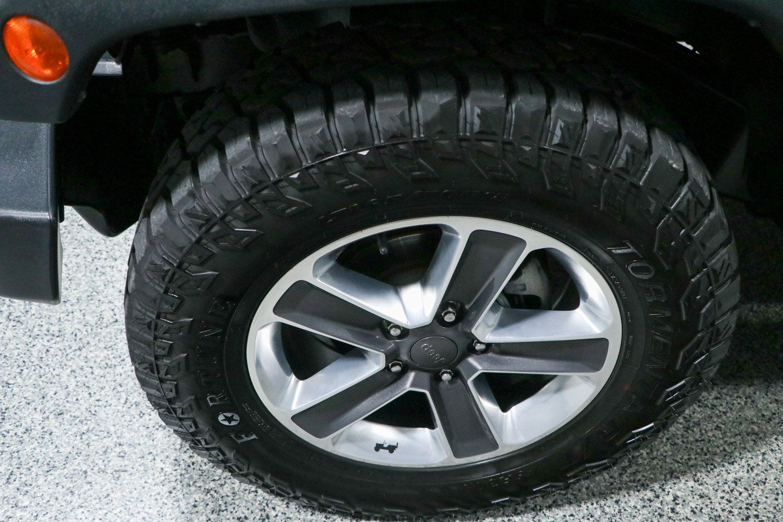Used 2018 Jeep Wrangler Sport AWD/4WD image 11