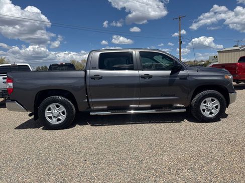 Used 2019 Toyota Tundra SR5 w/ SR5 Upgrade Package AWD/4WD image 2