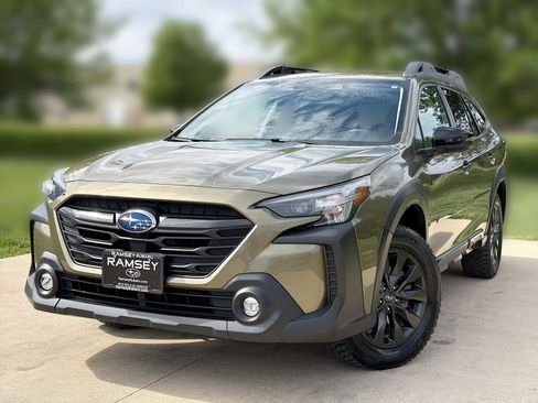 Used 2023 Subaru Outback Onyx Edition AWD/4WD image 1