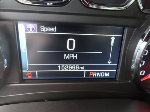 Used 2015 Chevrolet Suburban LTZ image 20