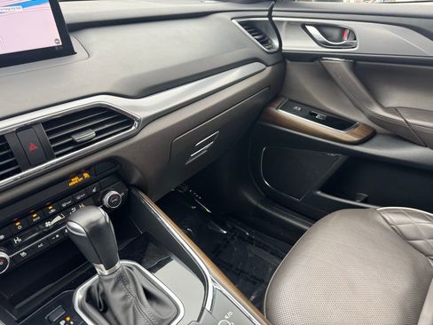 Certified 2023 MAZDA CX-9 Signature AWD/4WD image 19