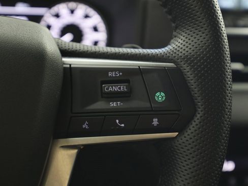 Used 2023 Mitsubishi Outlander SE image 22