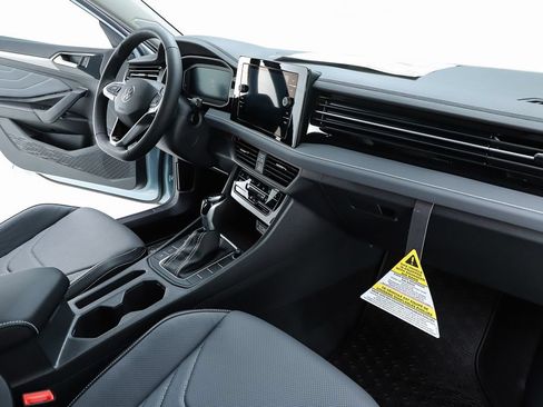 New 2026 Volkswagen Jetta SEL FWD image 70