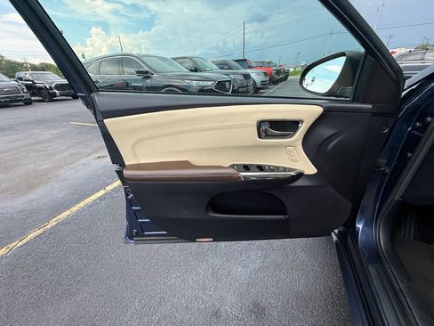 Used 2014 Toyota Avalon XLE Touring FWD image 10