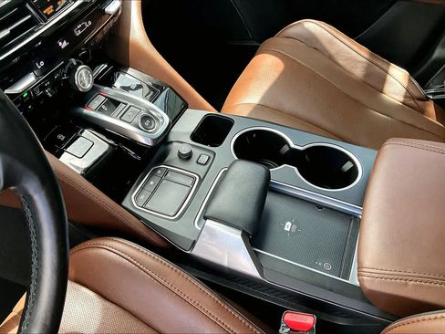 Used 2022 Acura MDX SH-AWD w/ Advance Package image 17