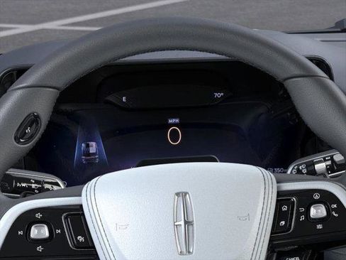 New 2026 Lincoln Aviator Black Label w/ Dynamic Handling Package image 13