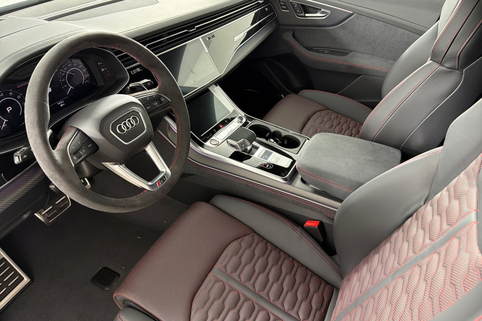 New 2026 Audi RS Q8 performance AWD/4WD image 9