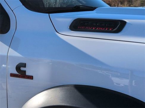 New 2026 RAM 5500 Tradesman image 12