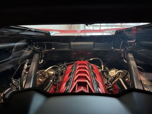 Used 2021 Chevrolet Corvette Stingray Premium Cpe w/ Z51 Performance Package RWD image 25
