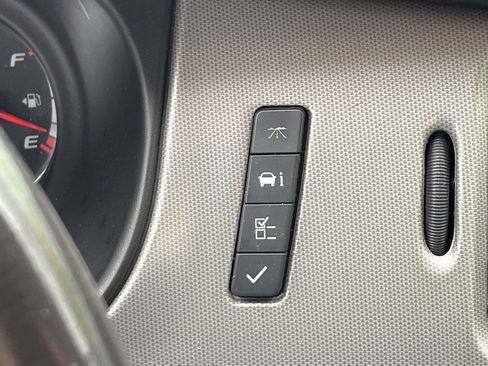 Used 2006 Chevrolet Monte Carlo SS w/ Convenience Package FWD image 30