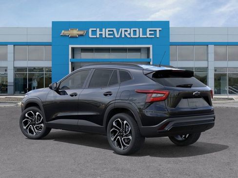 New 2026 Chevrolet Trax RS w/ Driver Confidence Package FWD image 3