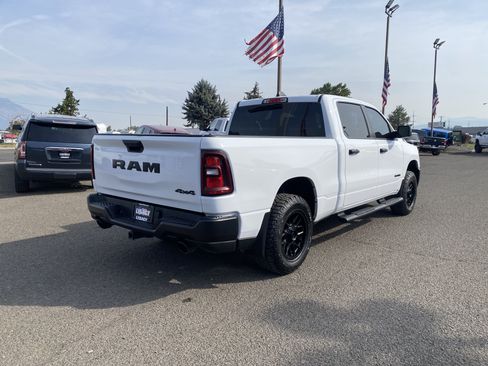 Used 2025 RAM 1500 Tradesman AWD/4WD image 3