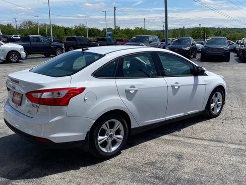 Used 2014 Ford Focus SE w/ Interior Protection Package FWD image 5