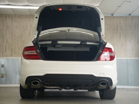 Used 2012 Mercedes-Benz C 300 4MATIC Sedan image 38