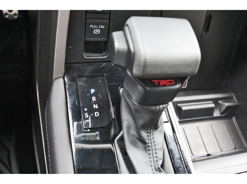 Used 2026 Toyota Tundra Limited w/ TRD Off-Road Package AWD/4WD image 31