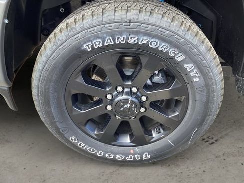 New 2026 RAM 2500 Big Horn AWD/4WD image 15