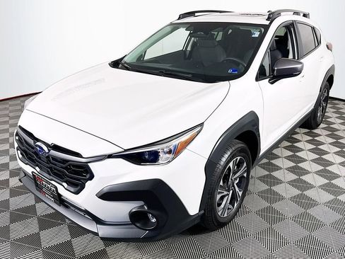 Used 2026 Subaru Crosstrek 2.0i Premium AWD/4WD image 3