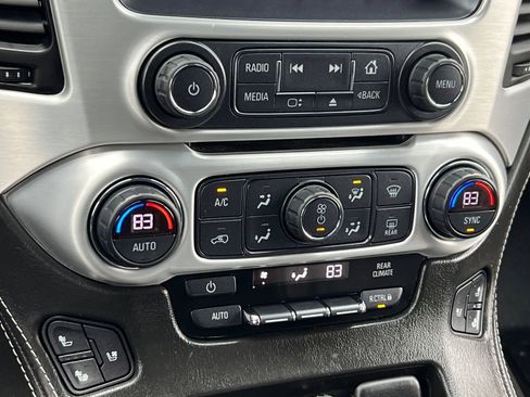 Used 2019 GMC Yukon XL SLT image 23