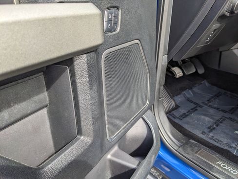 Used 2018 Ford F150 Raptor w/ Equipment Group 802A Luxury image 23