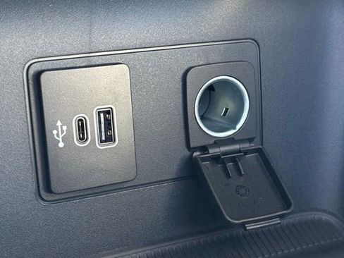 New 2026 Ford Explorer Platinum w/ LUX Leather Package image 40