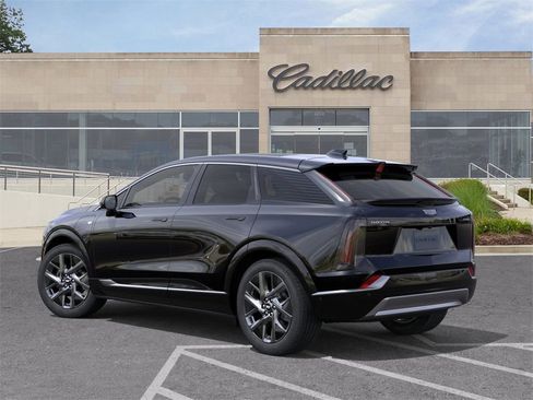 New 2026 Cadillac Optiq Luxury 2 image 3