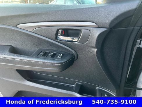 Certified 2021 Honda Ridgeline Sport image 28