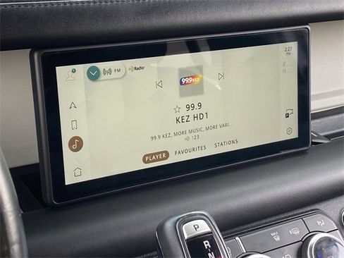 Used 2021 Land Rover Defender 110 X-Dynamic HSE image 13