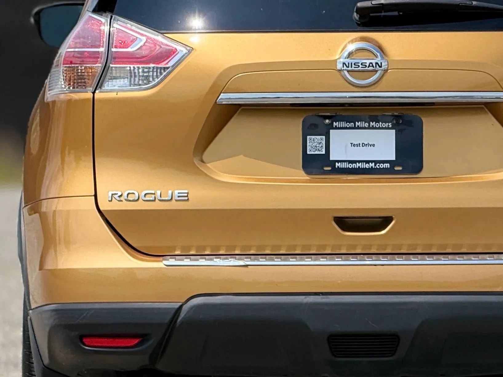 Used 2014 Nissan Rogue SL AWD/4WD image 13