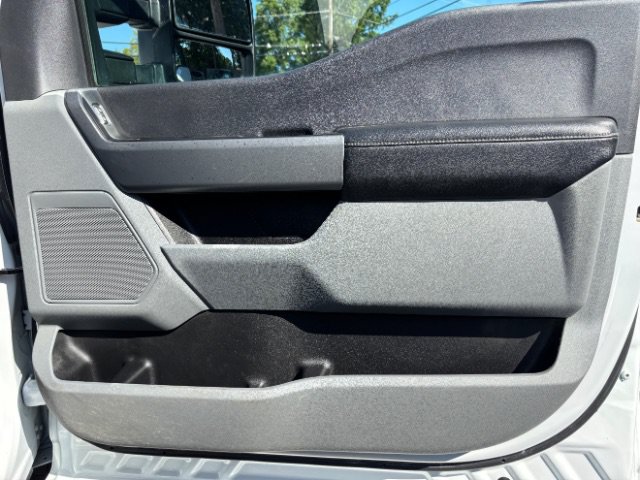 Used 2023 Ford F250 XLT w/ Snow Plow Prep Package AWD/4WD image 18