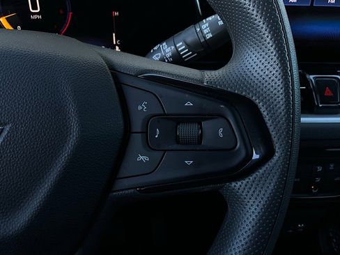 Used 2025 Chevrolet TrailBlazer LT image 30