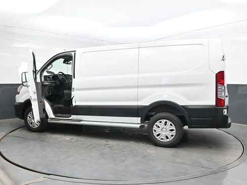 Used 2025 Ford Transit 250 Low Roof w/ Exterior Upgrade Package RWD image 50