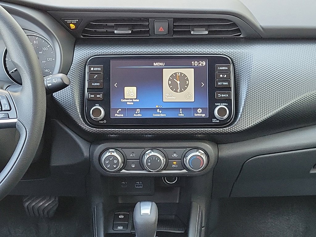 Used 2023 Nissan Kicks SV FWD image 22