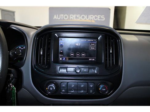 Used 2020 GMC Canyon W/T w/ Convenience Package image 23