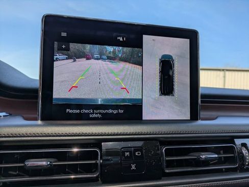Used 2023 Lincoln Aviator Reserve RWD image 23
