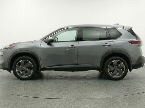 Used 2025 Nissan Rogue SV AWD/4WD image 5