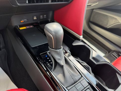 Used 2025 Toyota Camry XSE FWD image 8