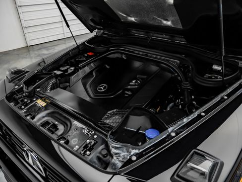 Used 2022 Mercedes-Benz G 550 image 82