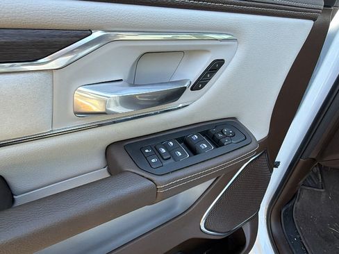 Certified 2026 RAM 1500 Laramie AWD/4WD image 15