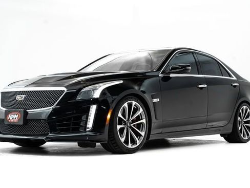 Used 2016 Cadillac CTS V w/ Luxury Package image 7