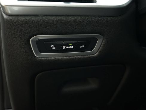 Used 2024 BMW X7 xDrive40i AWD/4WD image 29