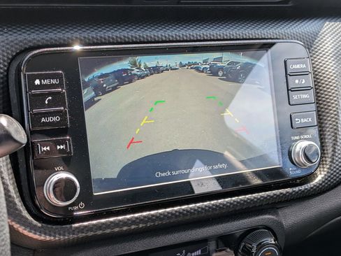 Used 2021 Nissan Kicks SV FWD image 22