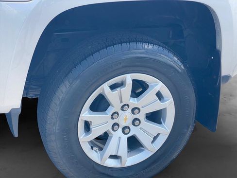 Used 2019 Chevrolet Colorado LT w/ LT Convenience Package AWD/4WD image 26