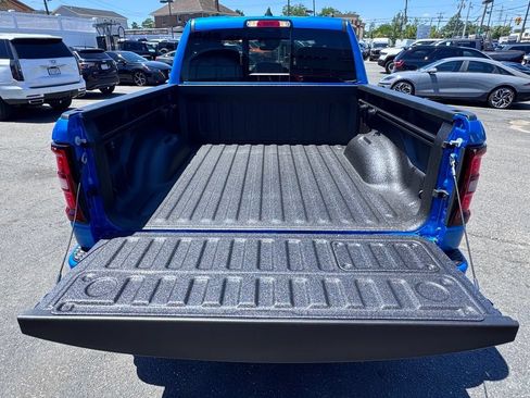 New 2026 RAM 1500 Laramie AWD/4WD image 7