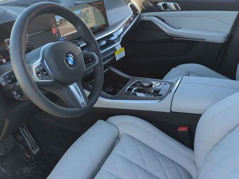 New 2026 BMW X5 sDrive40i w/ M Sport Package RWD image 16