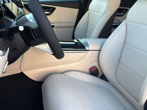 Certified 2026 Mercedes-Benz GLC 300 4MATIC image 26