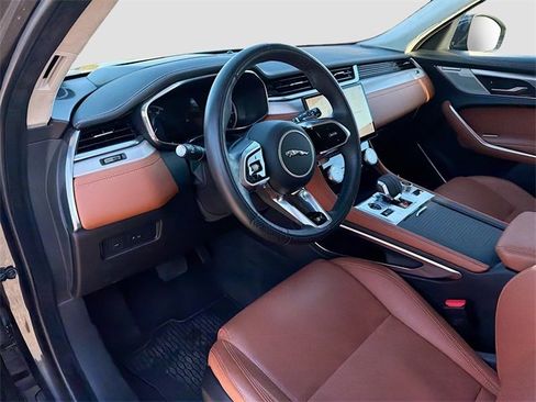 Used 2023 Jaguar F-PACE R-Dynamic S image 25
